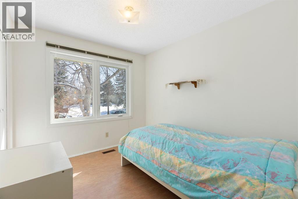 115 Midvalley Place Se, Calgary, Alberta  t2x 1k3 - Photo 23 - A2292940