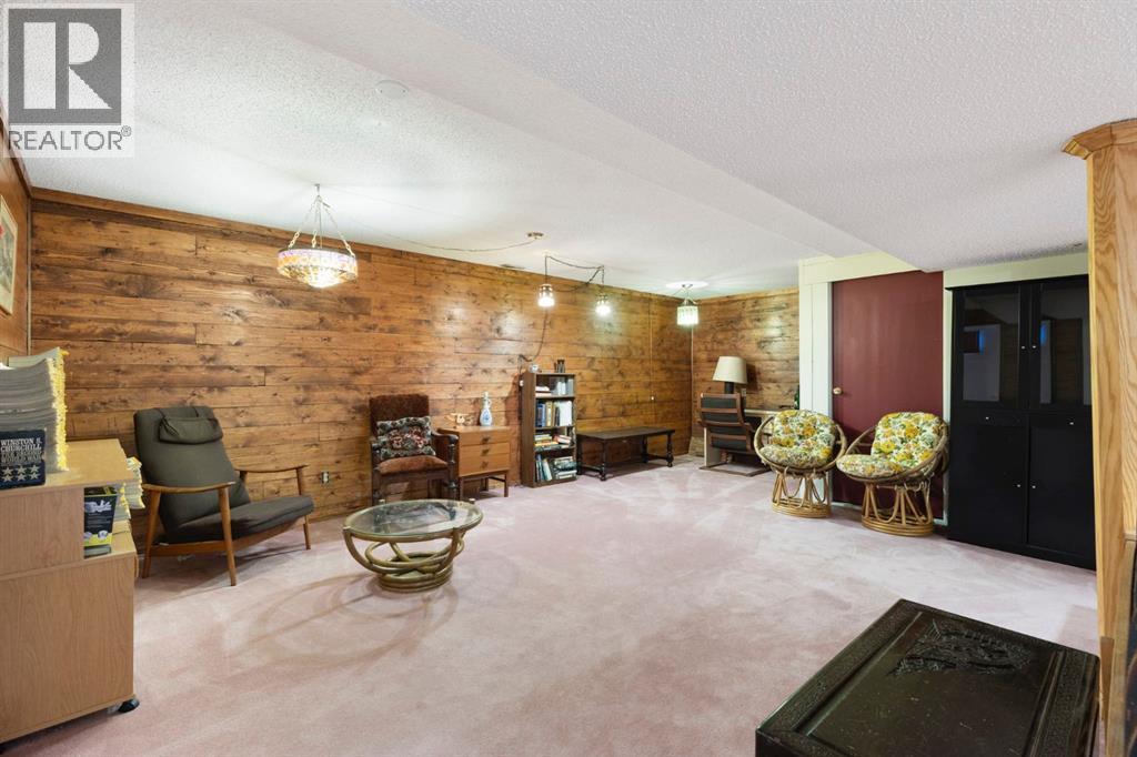 115 Midvalley Place Se, Calgary, Alberta  t2x 1k3 - Photo 34 - A2292940