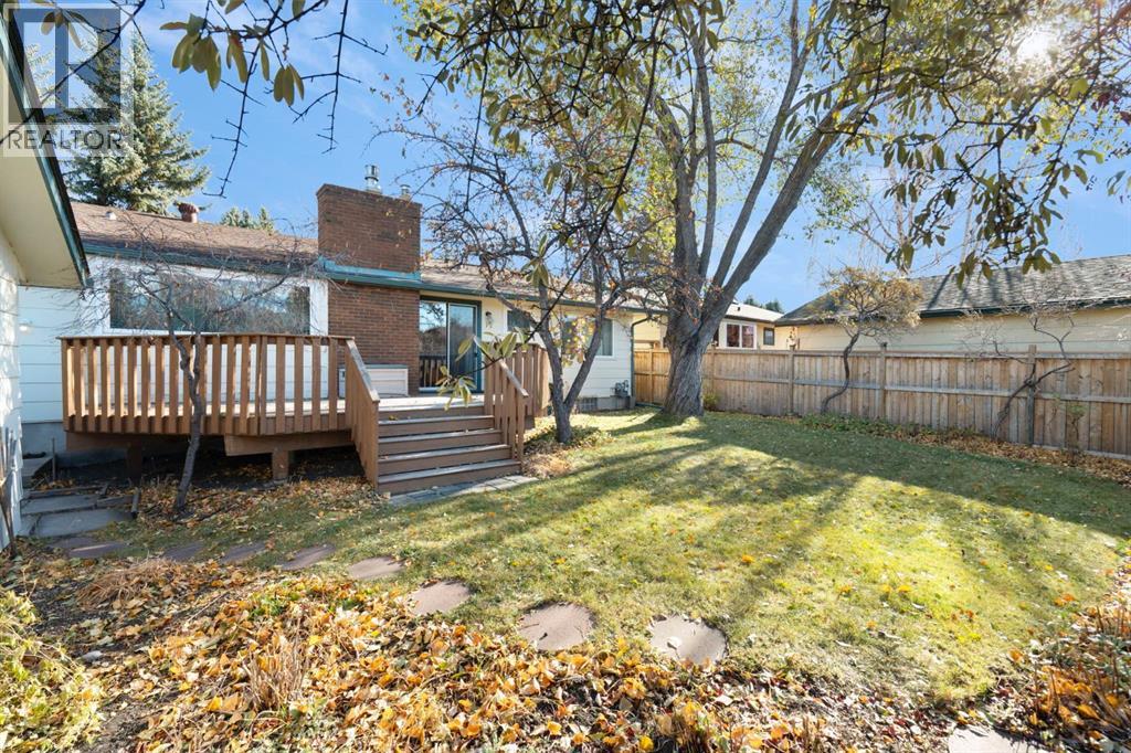 115 Midvalley Place Se, Calgary, Alberta  t2x 1k3 - Photo 44 - A2292940