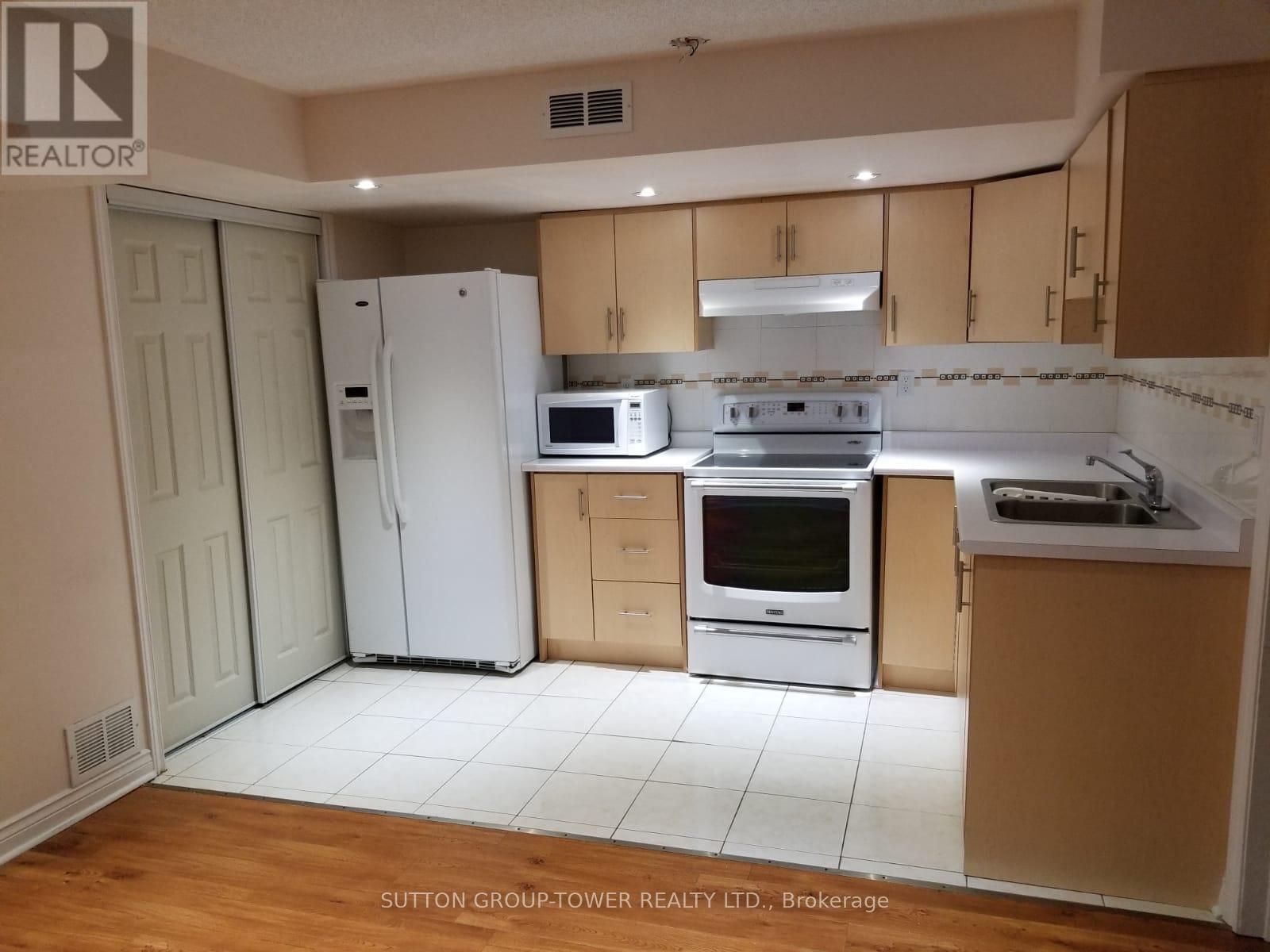 Bsmnt - 8 Penelope Street, Brampton, Ontario  L6P 3H7 - Photo 7 - W12878510