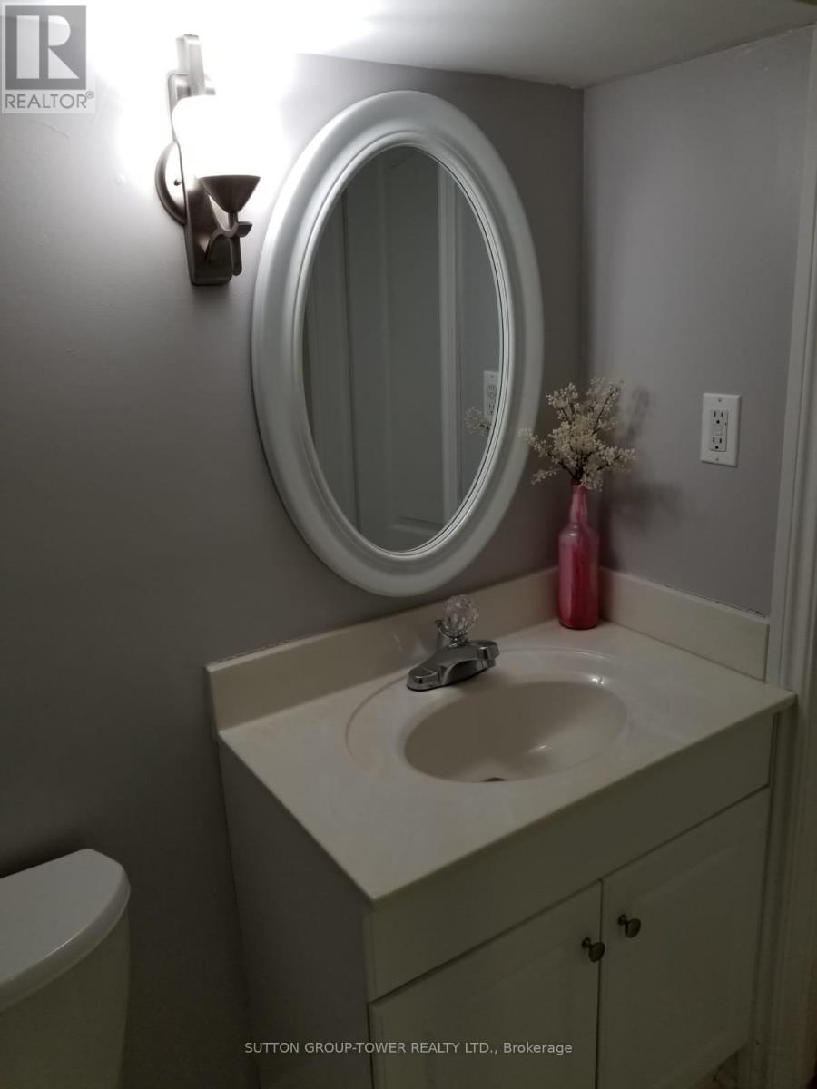 Bsmnt - 8 Penelope Street, Brampton, Ontario  L6P 3H7 - Photo 9 - W12878510