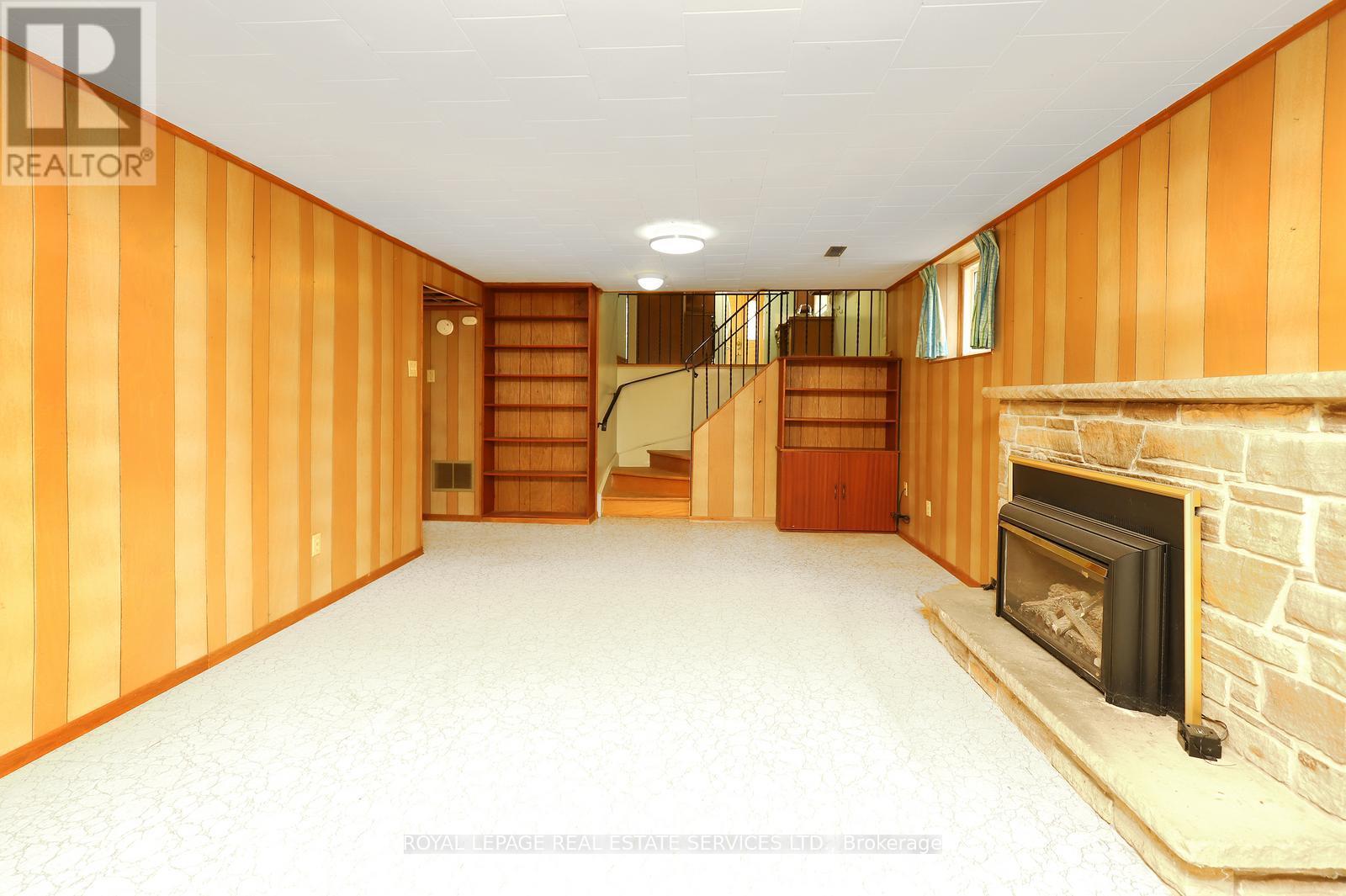 2671 Homelands Drive, Mississauga, Ontario  L5K 1H7 - Photo 21 - W12878528