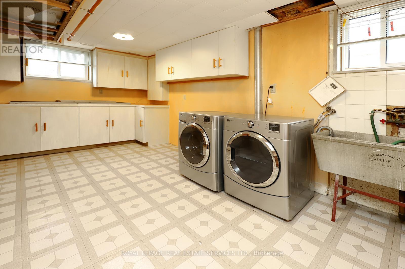 2671 Homelands Drive, Mississauga, Ontario  L5K 1H7 - Photo 23 - W12878528