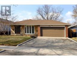 2671 HOMELANDS DRIVE, Mississauga, Ontario