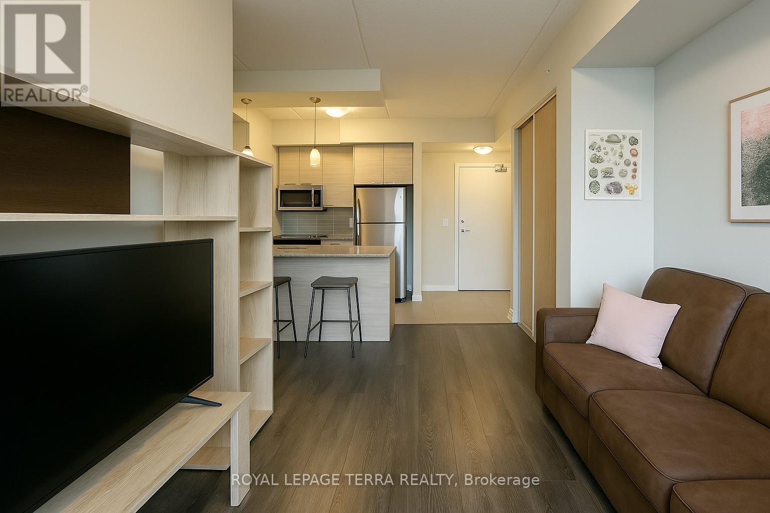 1809 - 318 Spruce Street, Waterloo, Ontario  N2L 0E9 - Photo 5 - X12878534