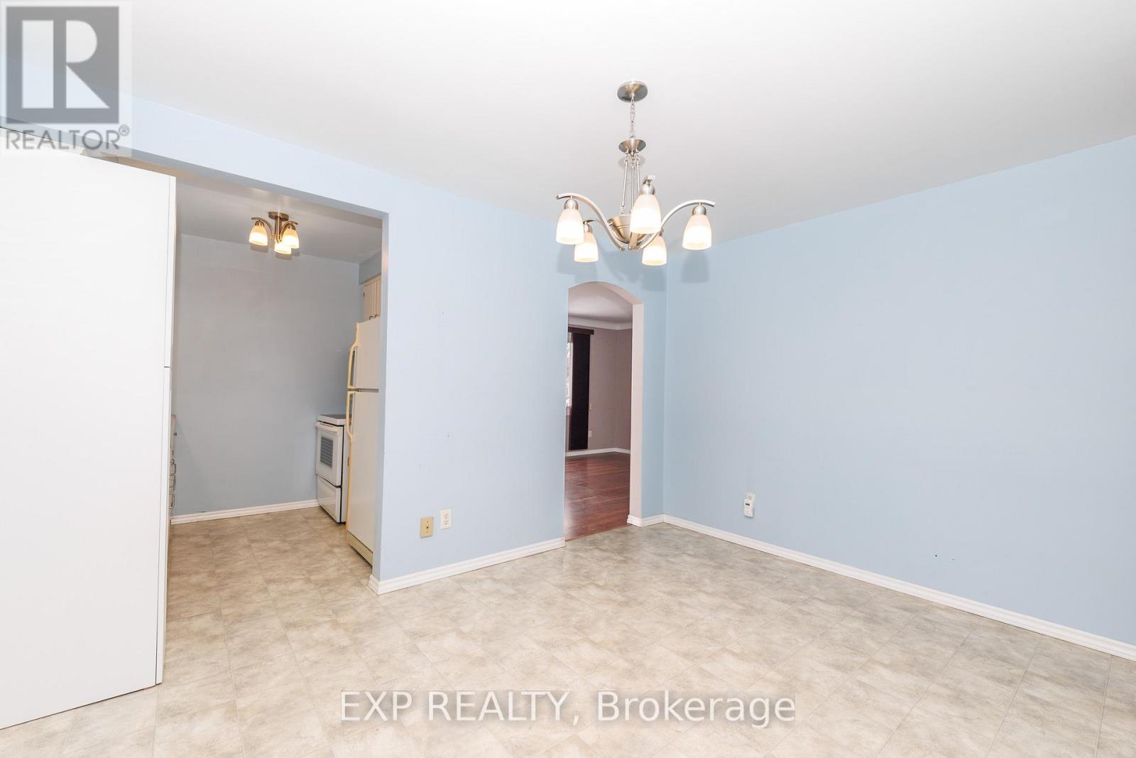 3312 Addison Avenue, Niagara Falls, Ontario  L2J 3L1 - Photo 13 - X12825982