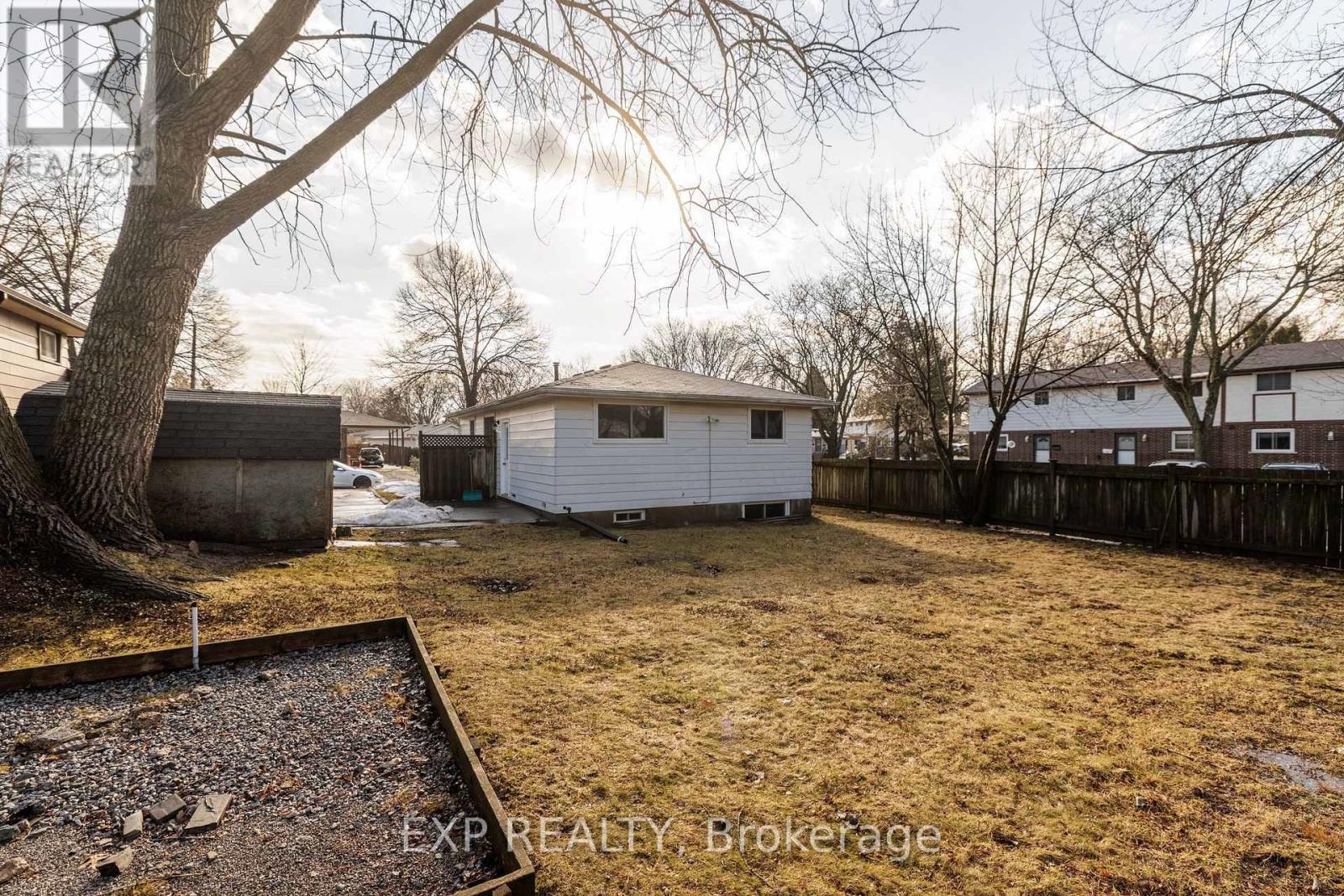 3312 Addison Avenue, Niagara Falls, Ontario  L2J 3L1 - Photo 33 - X12825982