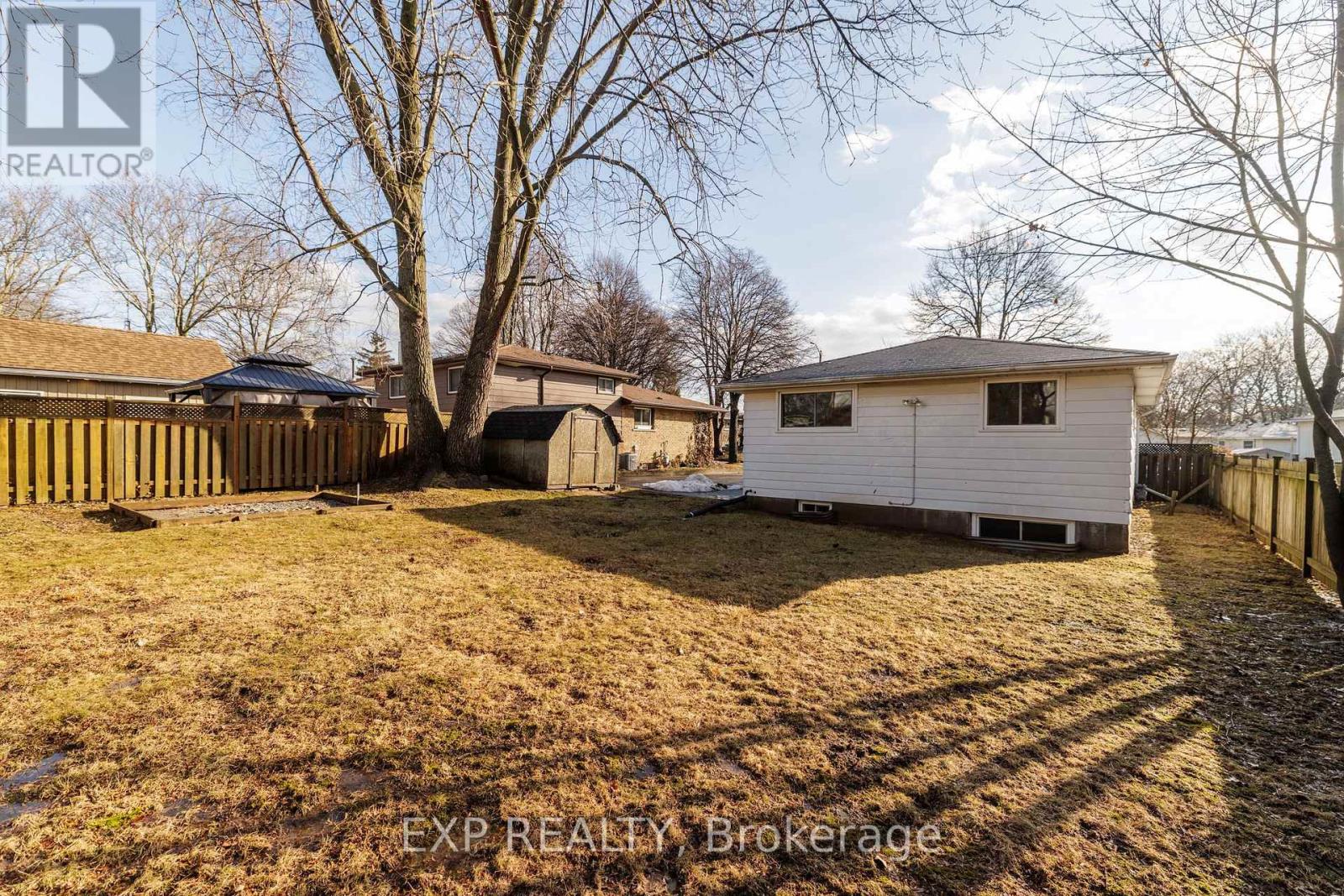 3312 Addison Avenue, Niagara Falls, Ontario  L2J 3L1 - Photo 35 - X12825982