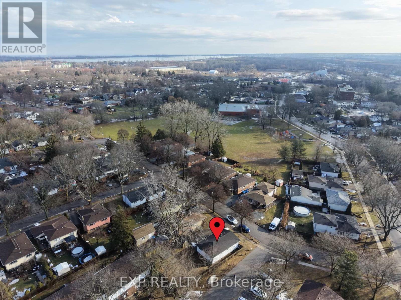 3312 Addison Avenue, Niagara Falls, Ontario  L2J 3L1 - Photo 40 - X12825982