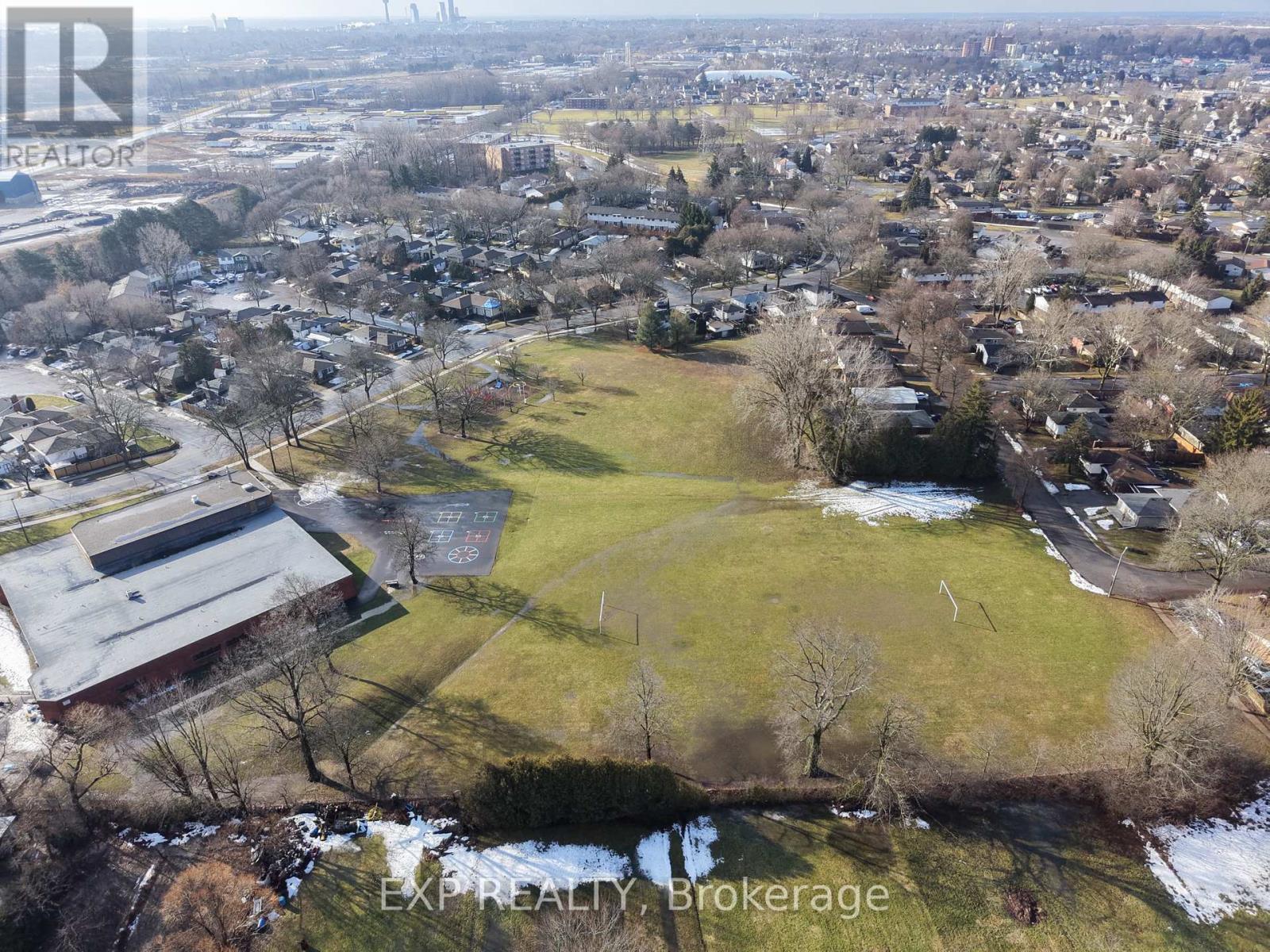 3312 Addison Avenue, Niagara Falls, Ontario  L2J 3L1 - Photo 41 - X12825982