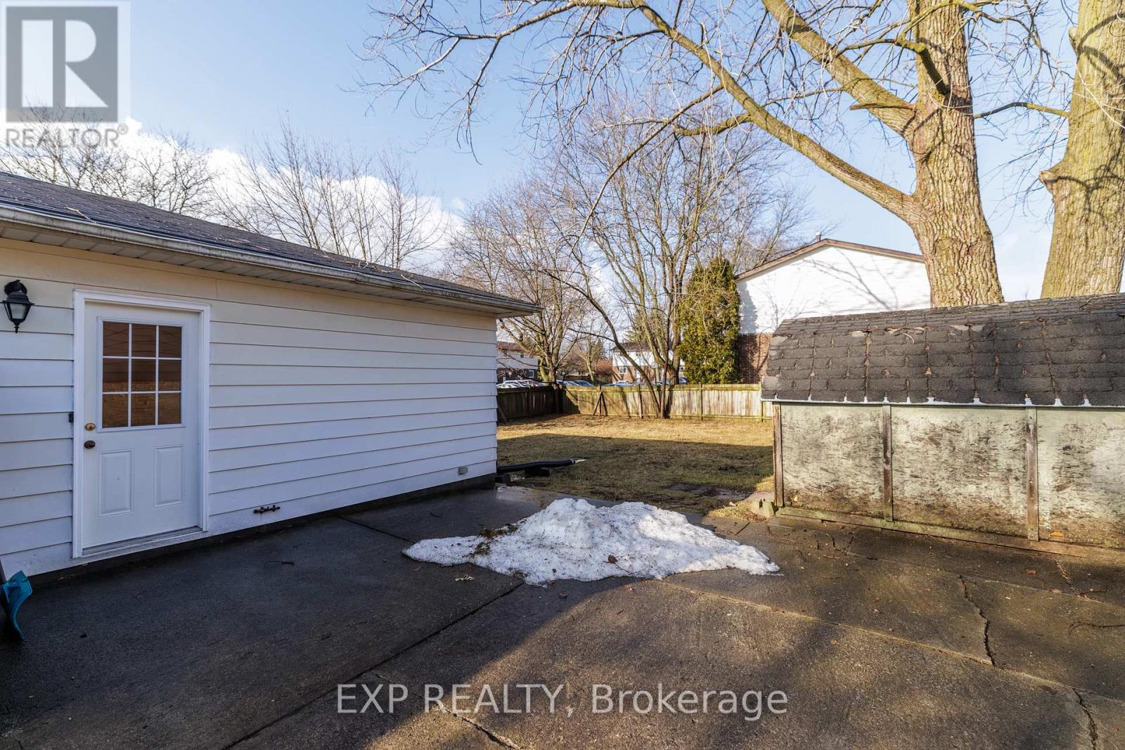 3312 Addison Avenue, Niagara Falls, Ontario  L2J 3L1 - Photo 6 - X12825982