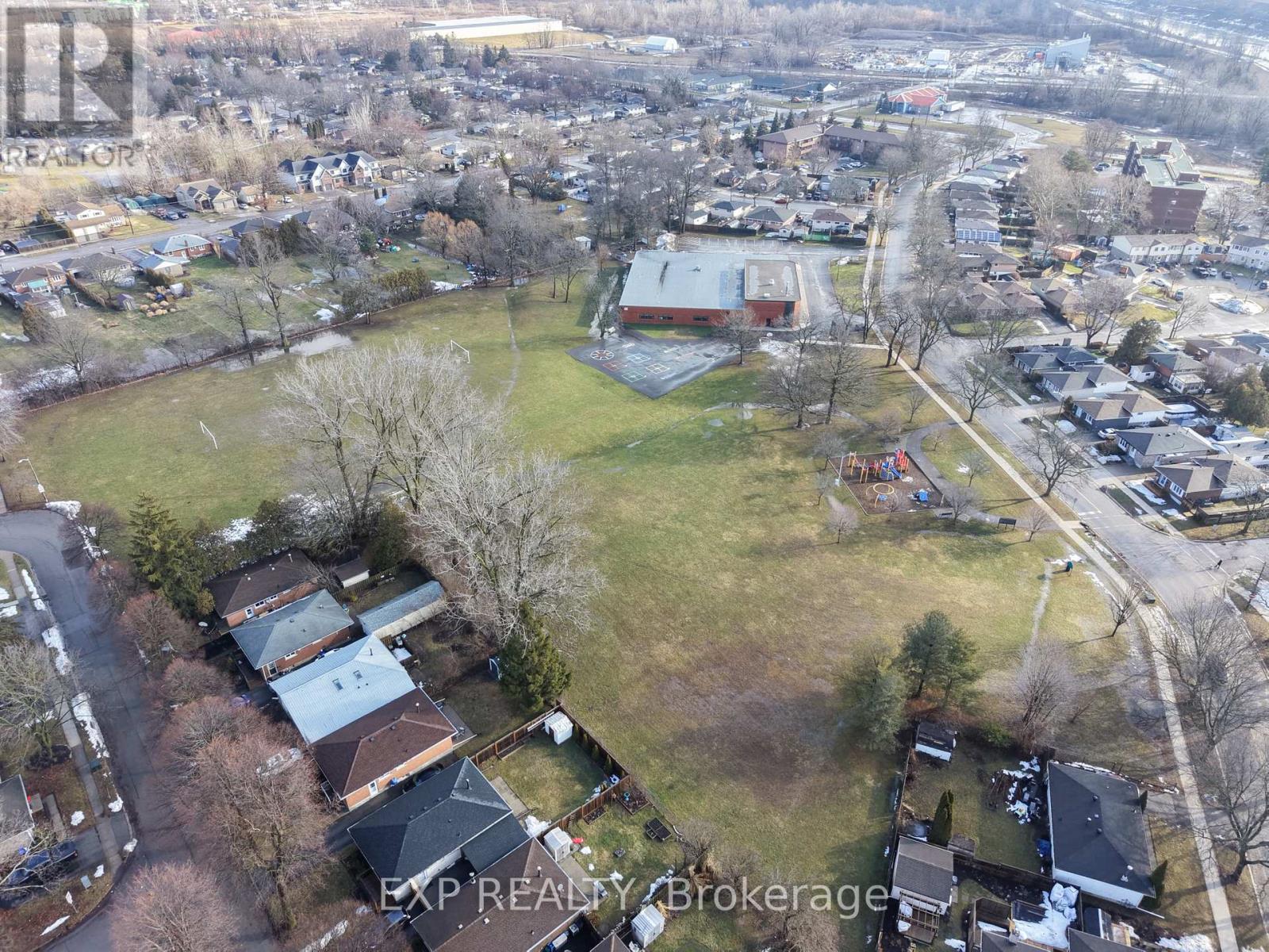 3312 Addison Avenue, Niagara Falls, Ontario  L2J 3L1 - Photo 43 - X12825982