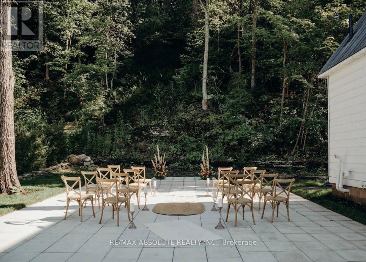 2476 Old Montreal Road, Ottawa, Ontario  K4C 1G6 - Photo 37 - X12875060