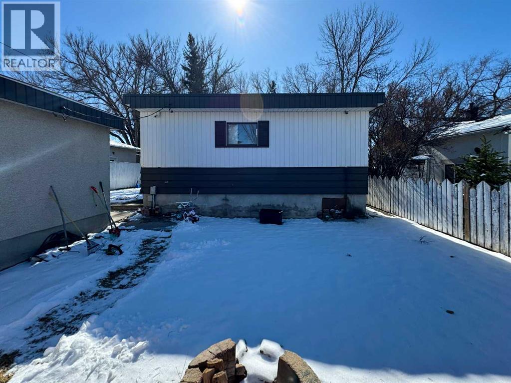 1813 4 Avenue N, Lethbridge, Alberta  T1H 0L6 - Photo 23 - A2292321