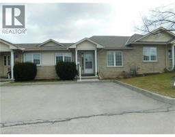 24 KENYON Crescent Unit# 15, Grimsby, Ontario