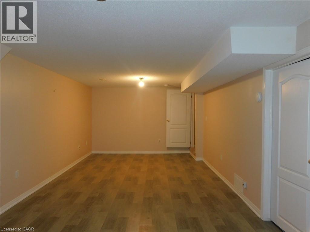 24 Kenyon Crescent Unit# 15, Grimsby, Ontario  L3M 5S4 - Photo 11 - 40811394