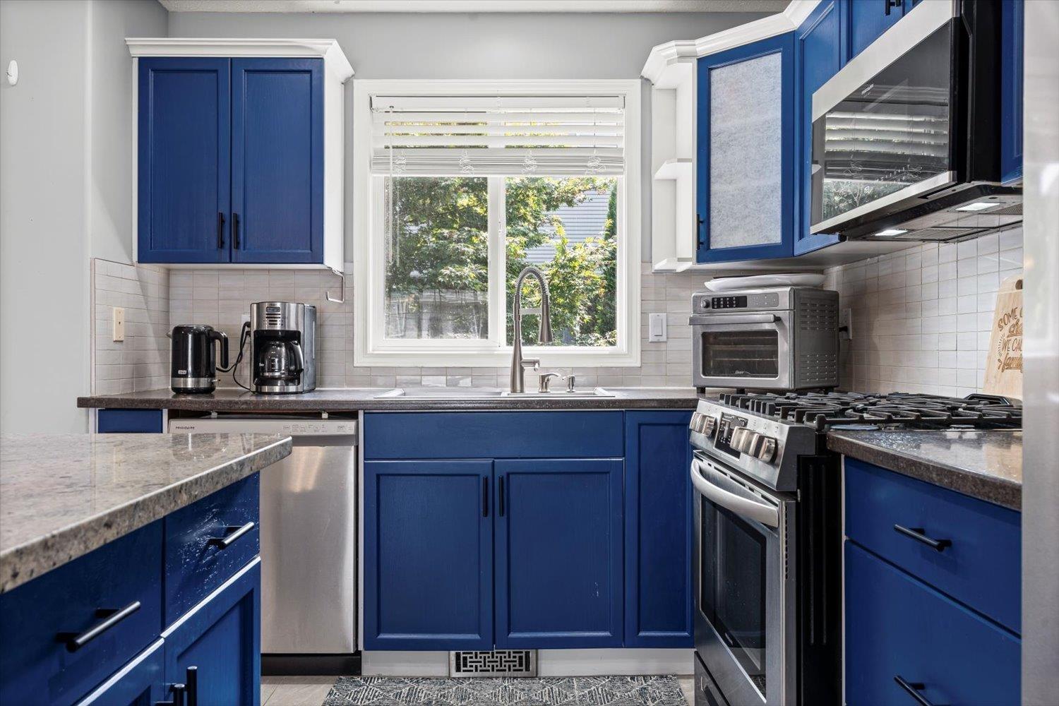 10 46330 Valleyview Road, Promontory, Chilliwack, British Columbia  V2R 5S6 - Photo 8 - R3098580