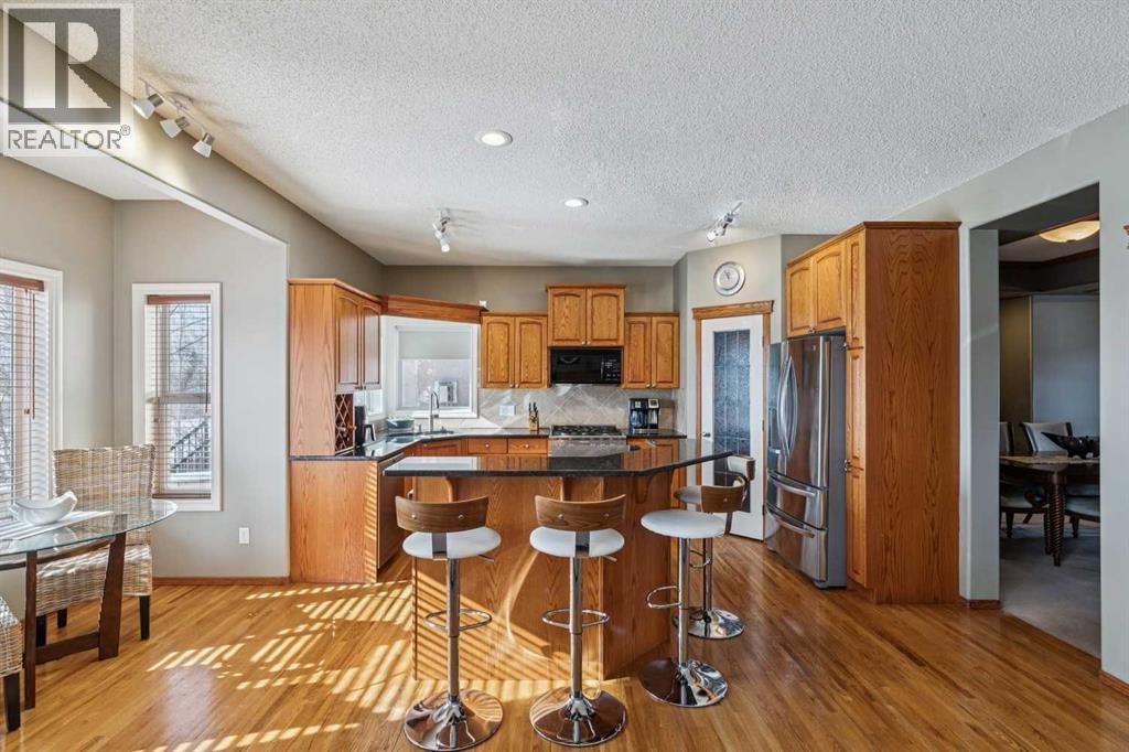 63 Evergreen Heights Sw, Calgary, Alberta  Y2Y 3A6 - Photo 9 - A2288146