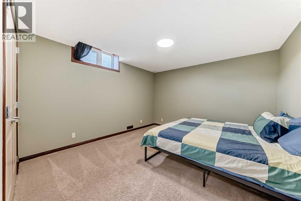 123 Parkmere Court, Chestermere, Alberta  T1X 1V5 - Photo 39 - A2291374