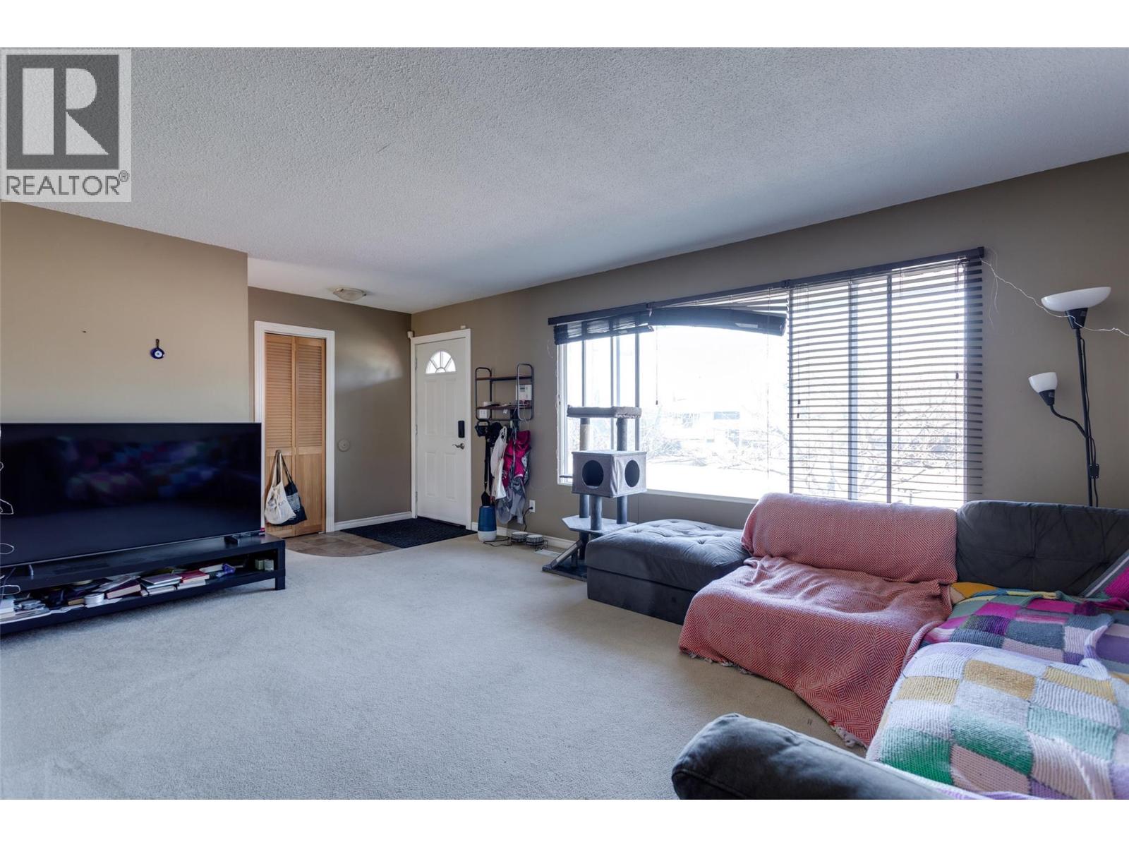 1335 Aldon Road, Kelowna, British Columbia  V1X 5A1 - Photo 5 - 10378790