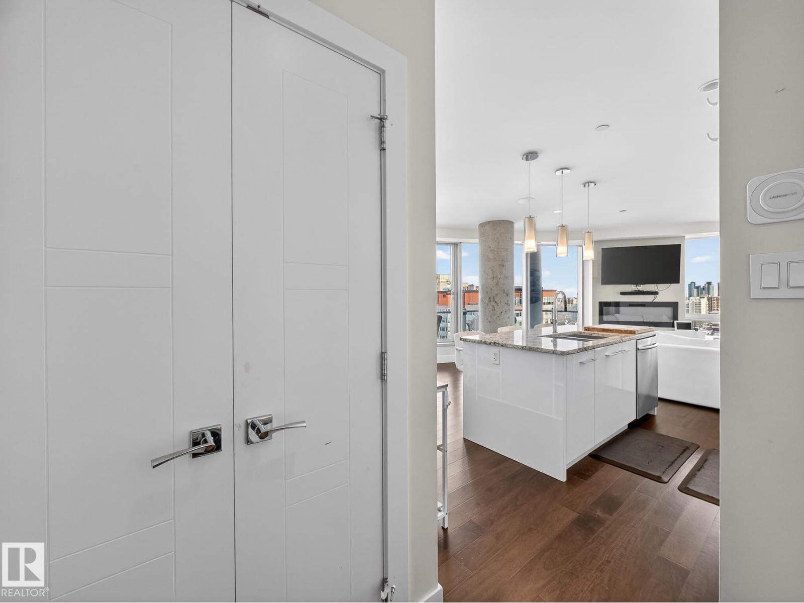 #1401 11969 Jasper Av Nw, Edmonton, Alberta  T5K 0P1 - Photo 6 - E4477145