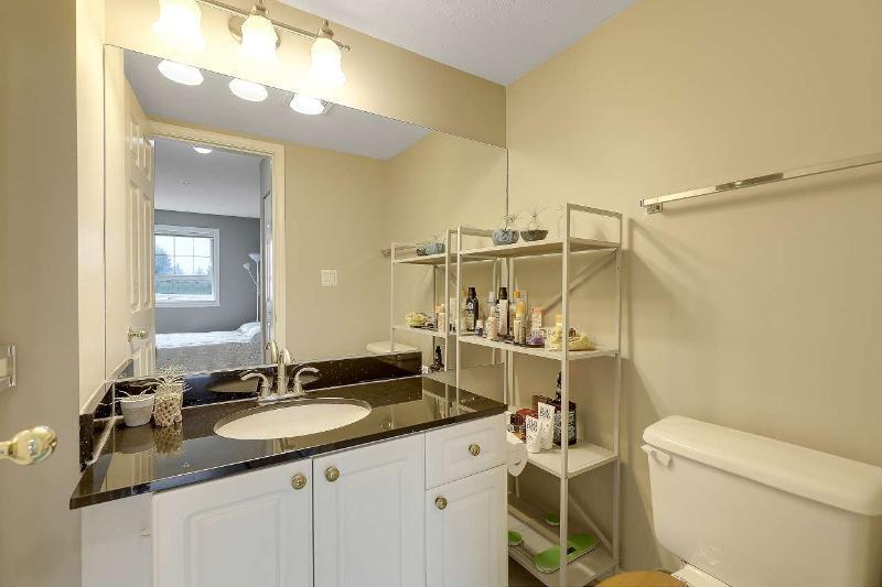 322 15268 105 Avenue, Surrey, British Columbia  V3R 0W8 - Photo 15 - R3098575