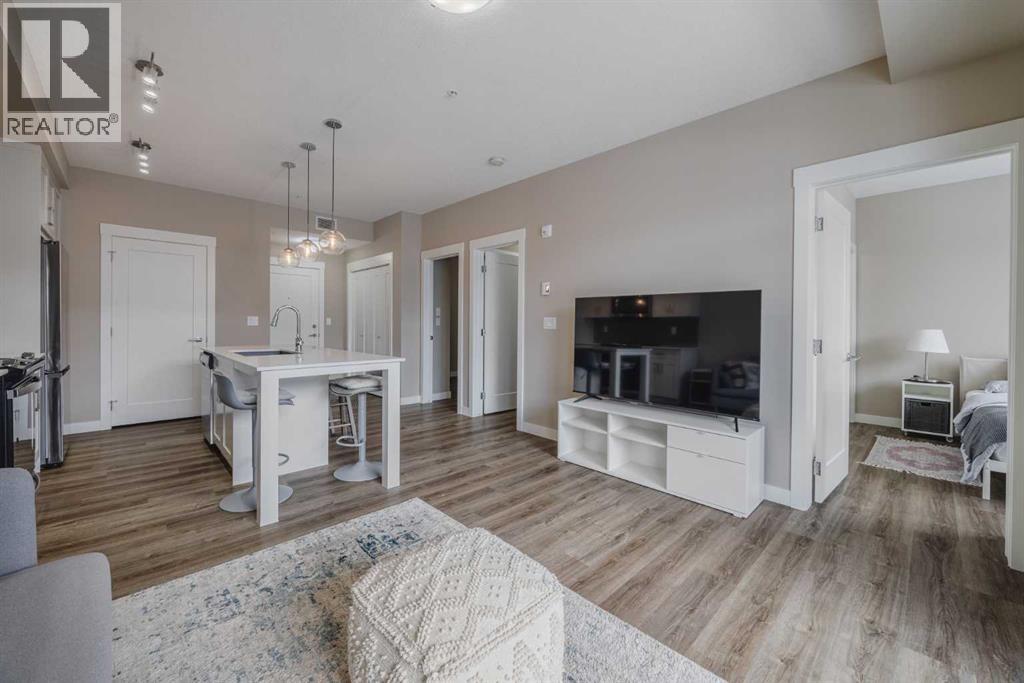 210, 25 Walgrove Walk  Se, Calgary, Alberta  T2X 5E2 - Photo 14 - A2290029