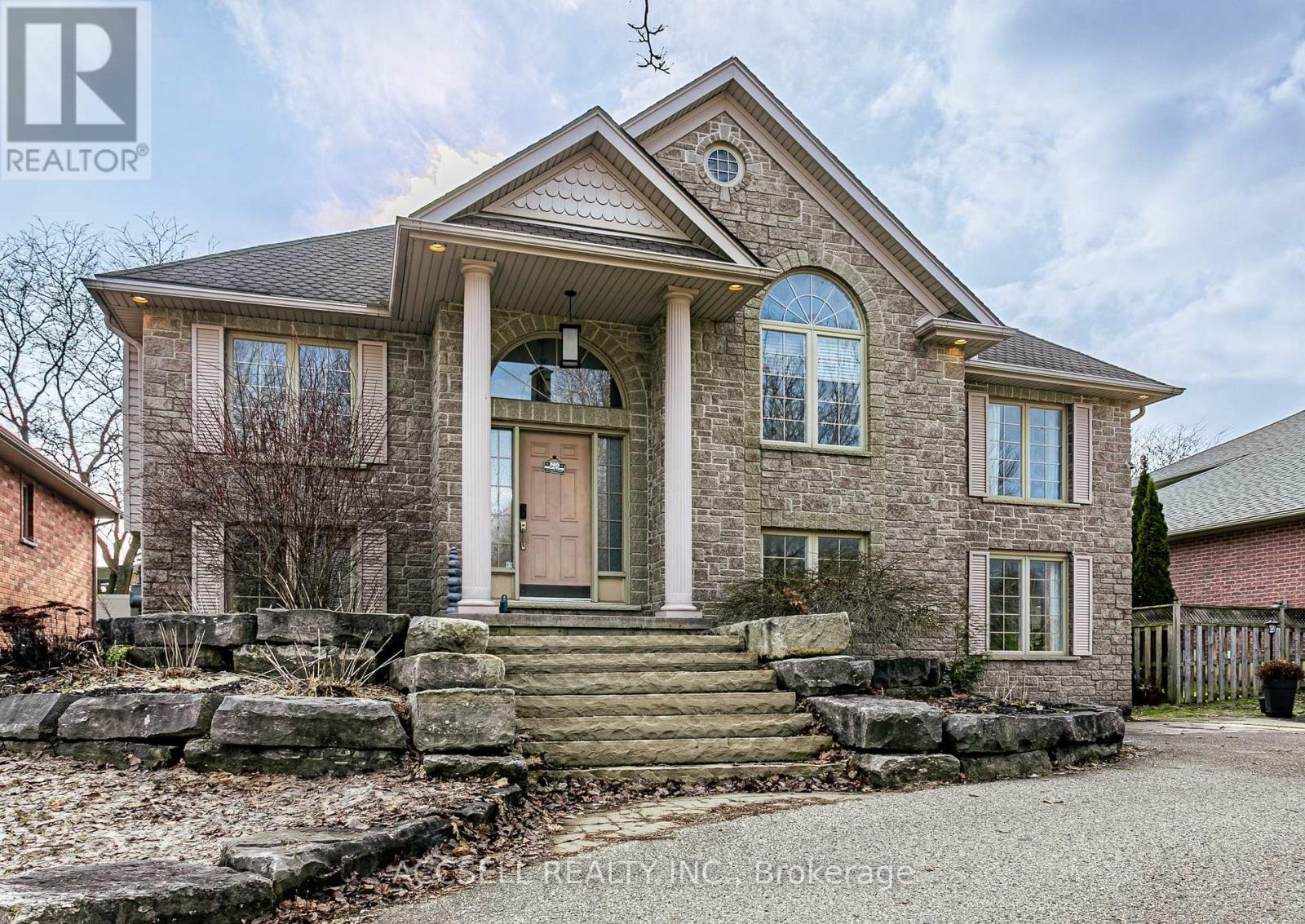 439 BROADWAY STREET, tillsonburg, Ontario