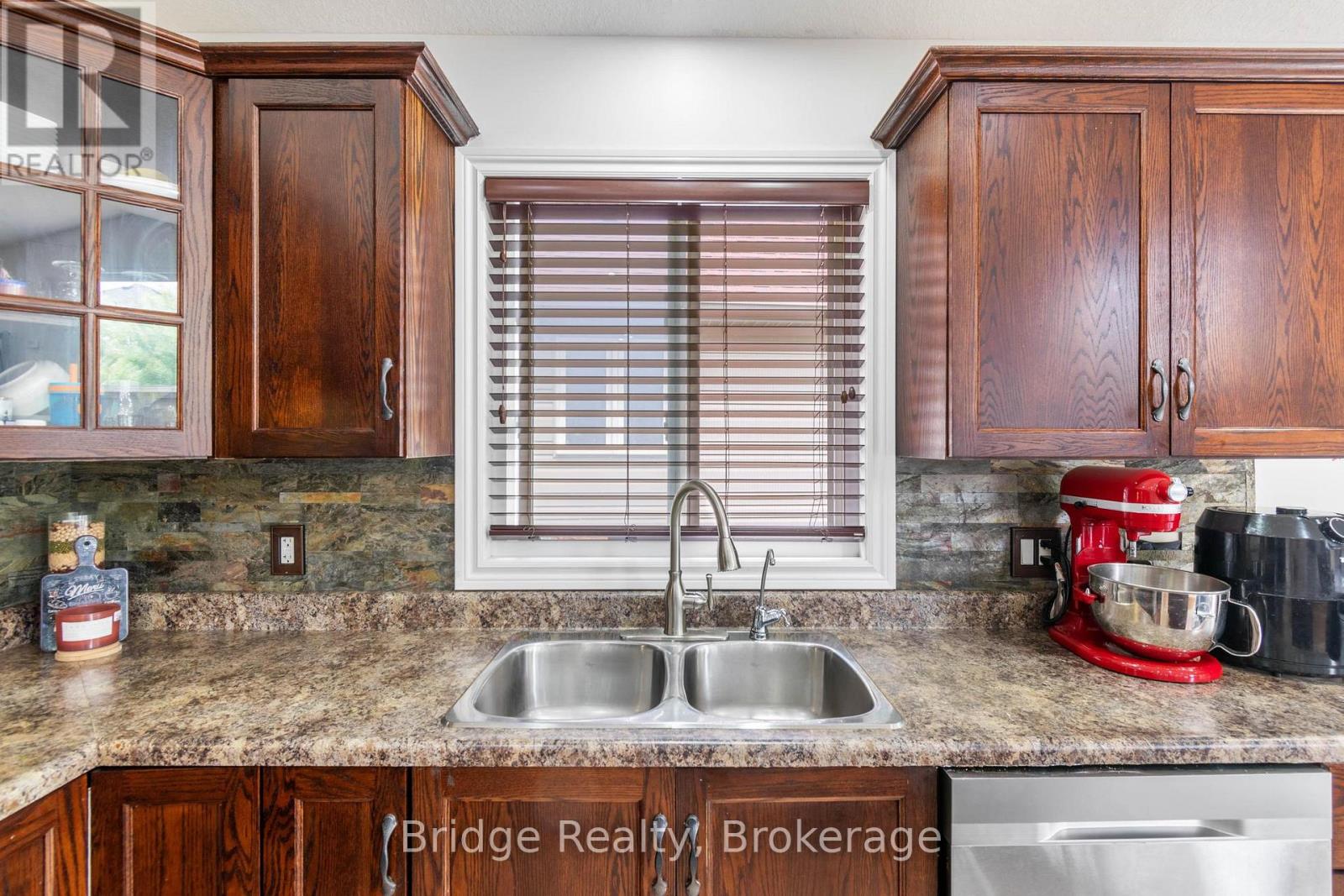 451 Fairway Road, Woodstock, Ontario  N4T 0E1 - Photo 12 - X12878592