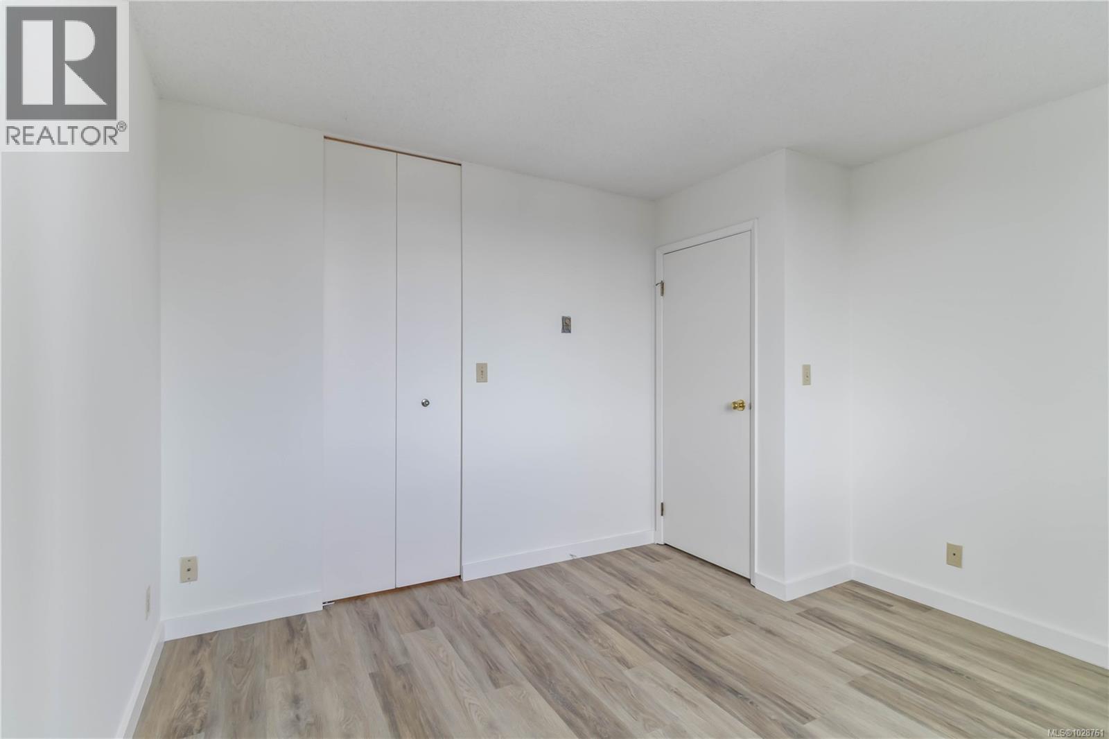 706 325 Maitland St, Victoria, British Columbia  V9A 7G7 - Photo 11 - 1028761