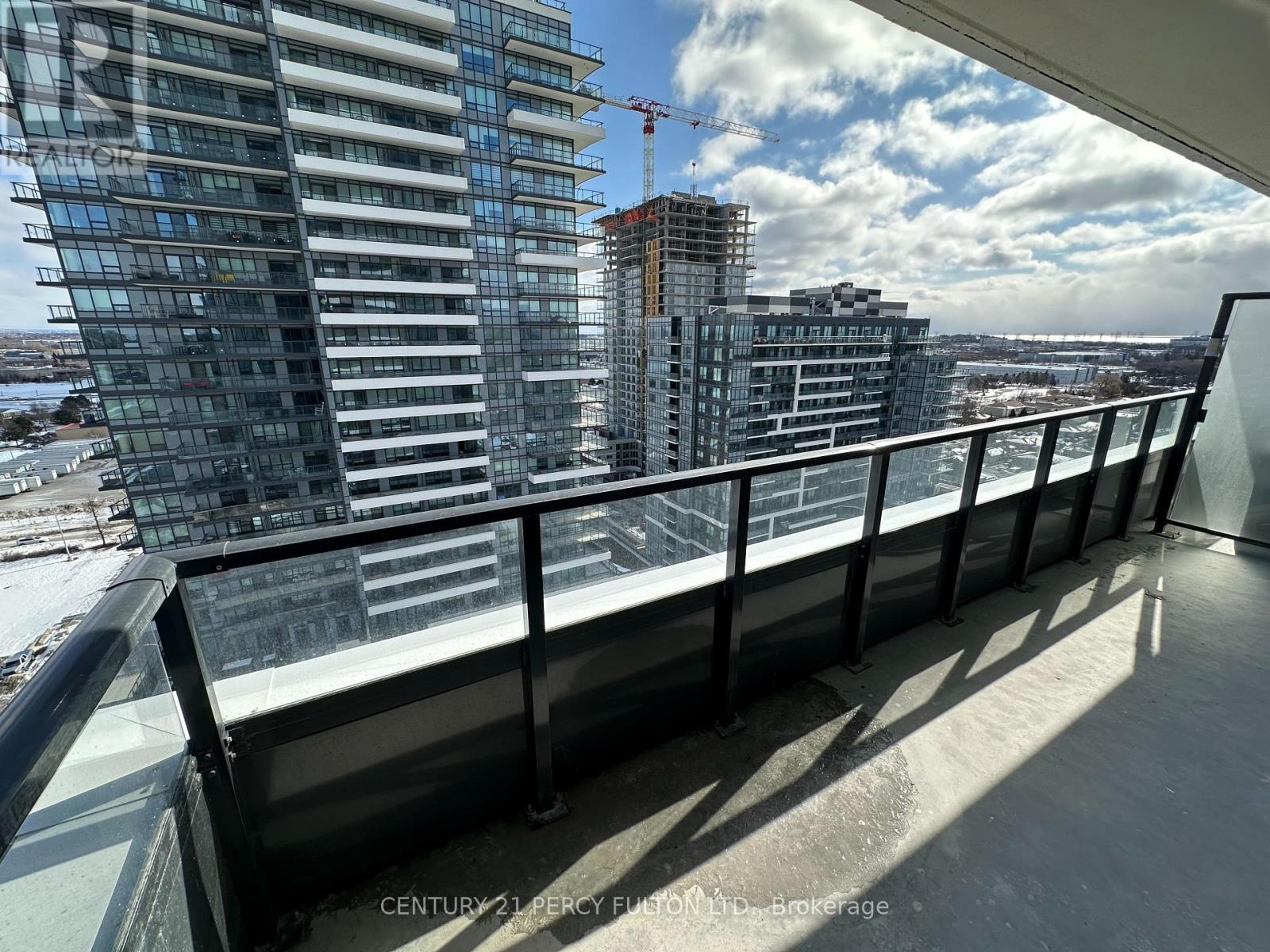 1706 - 1435 Celebration Drive, Pickering, Ontario  L1W 0C4 - Photo 2 - E12878614