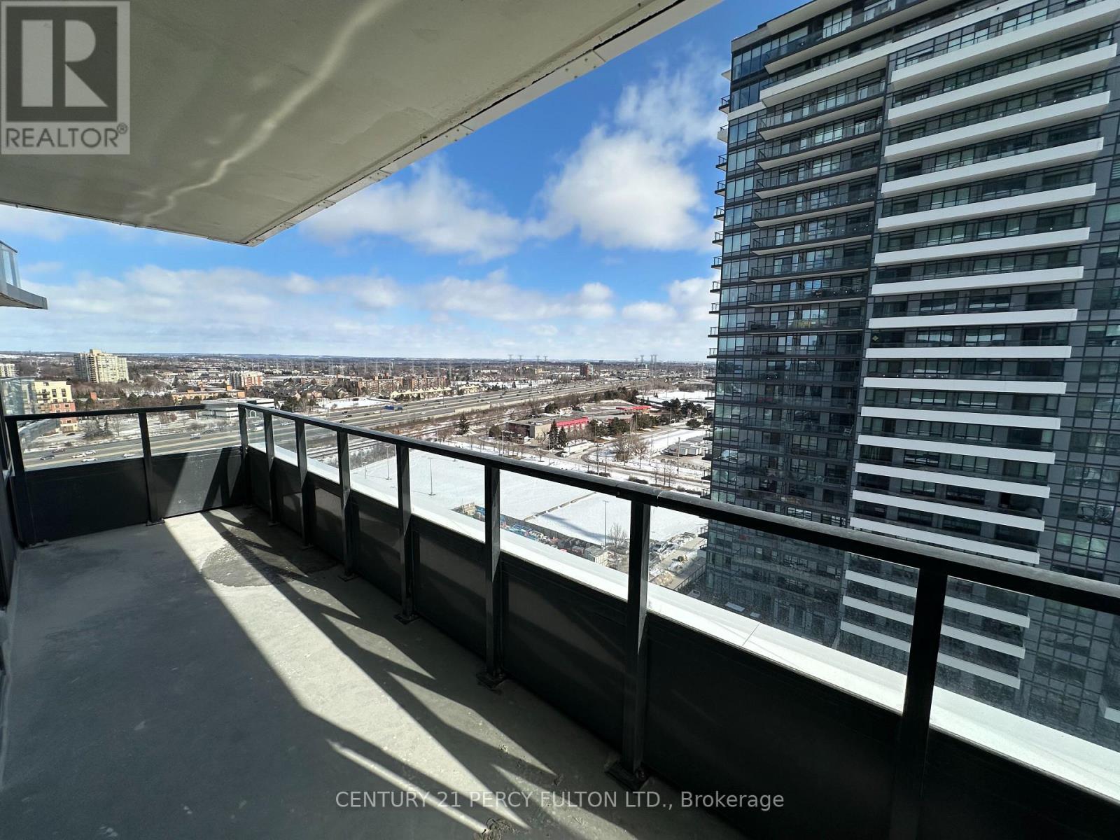 1706 - 1435 Celebration Drive, Pickering, Ontario  L1W 0C4 - Photo 3 - E12878614