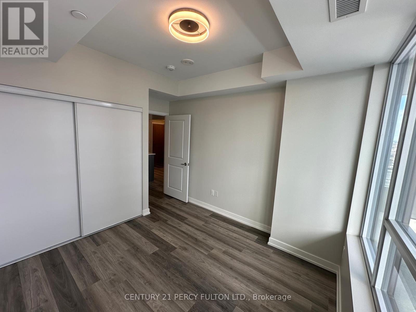 1706 - 1435 Celebration Drive, Pickering, Ontario  L1W 0C4 - Photo 9 - E12878614