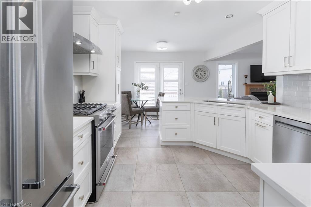 4021 Mountain Street, Beamsville, Ontario  L0R 1B7 - Photo 13 - 40811981