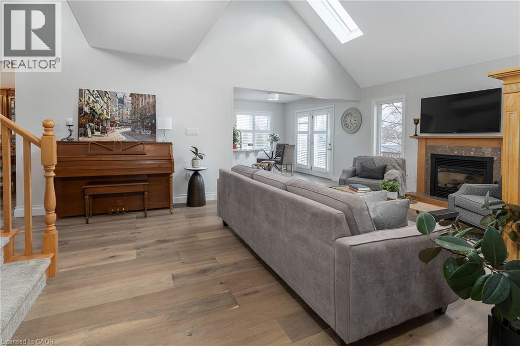 4021 Mountain Street, Beamsville, Ontario  L0R 1B7 - Photo 7 - 40811981