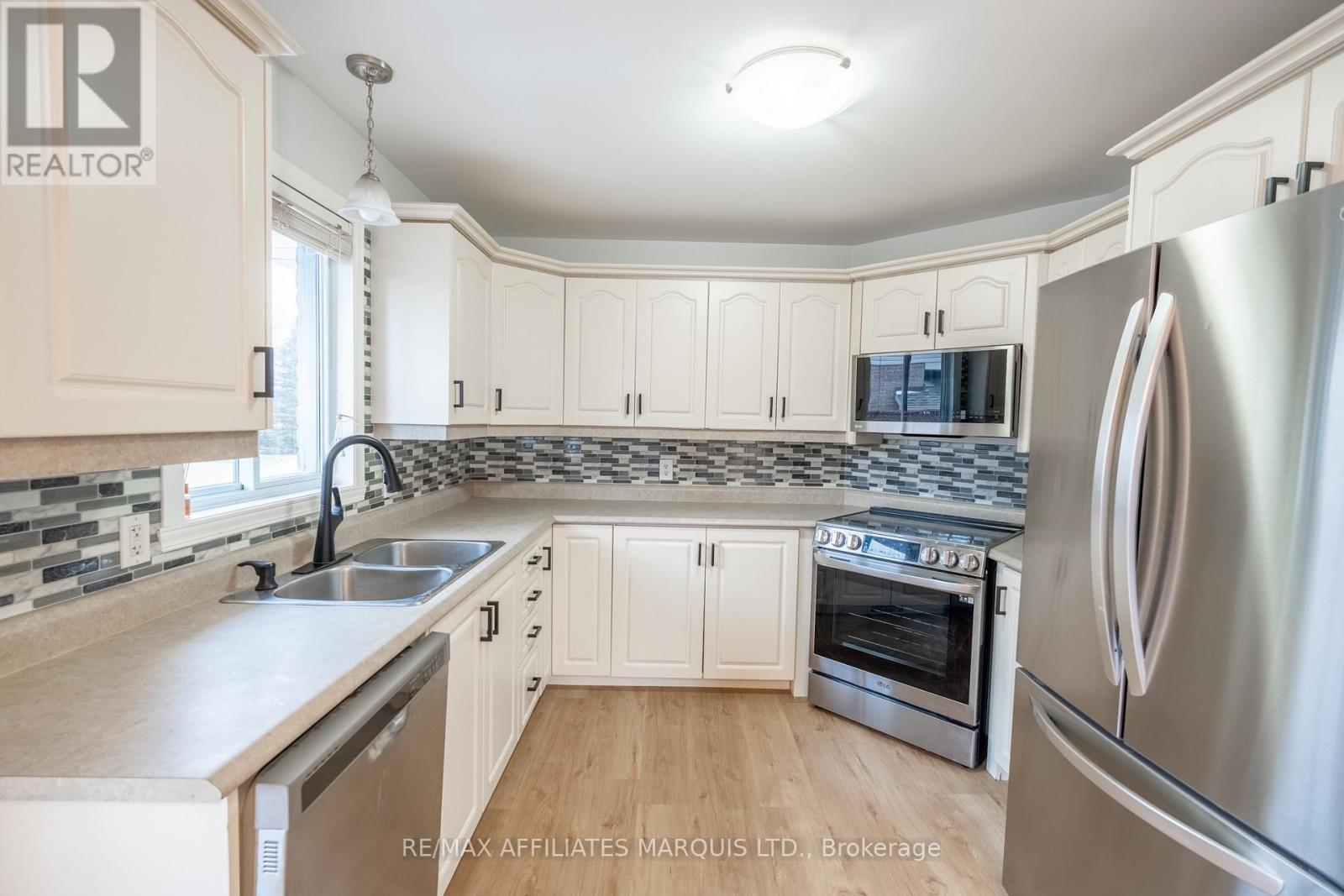 1777 Cumberland Street, Cornwall, Ontario  K6J 5V1 - Photo 4 - X12769938