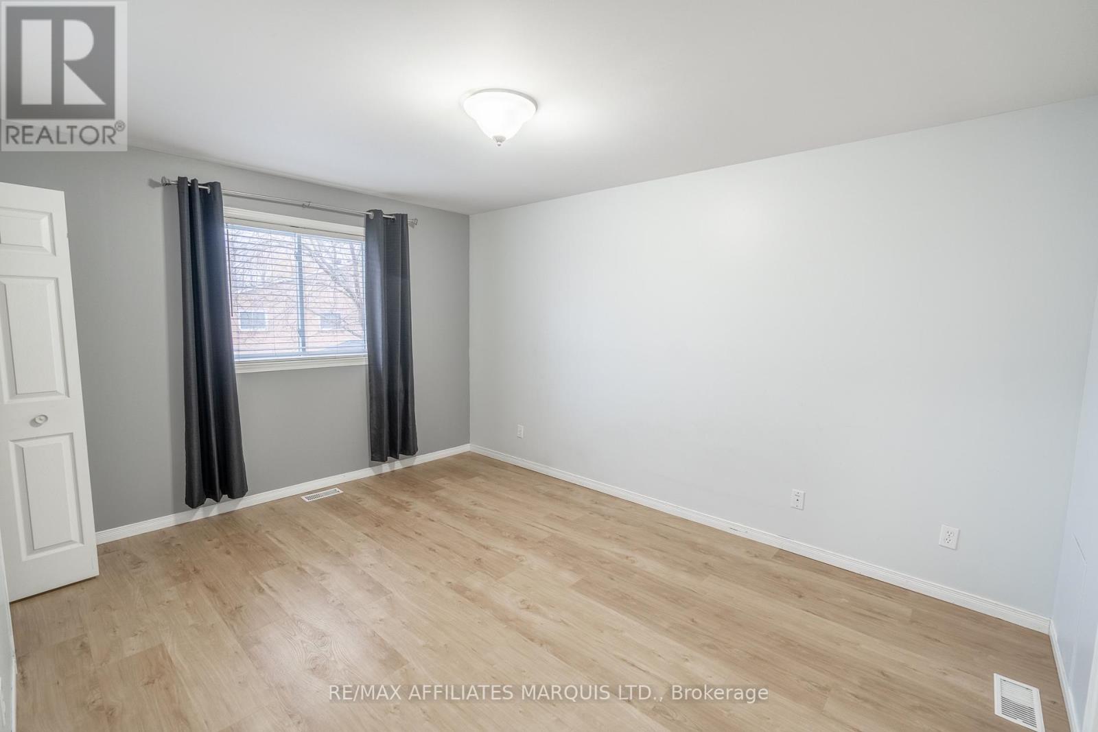 1777 Cumberland Street, Cornwall, Ontario  K6J 5V1 - Photo 8 - X12769938