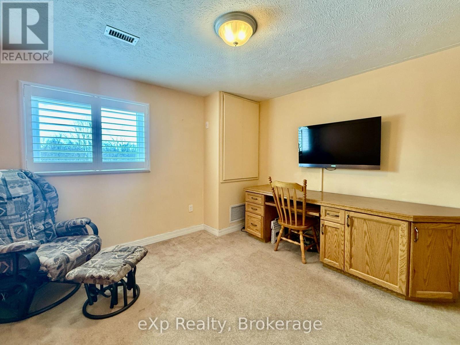 203 - 125 William Street, Brockton, Ontario  N0G 2V0 - Photo 19 - X12878616