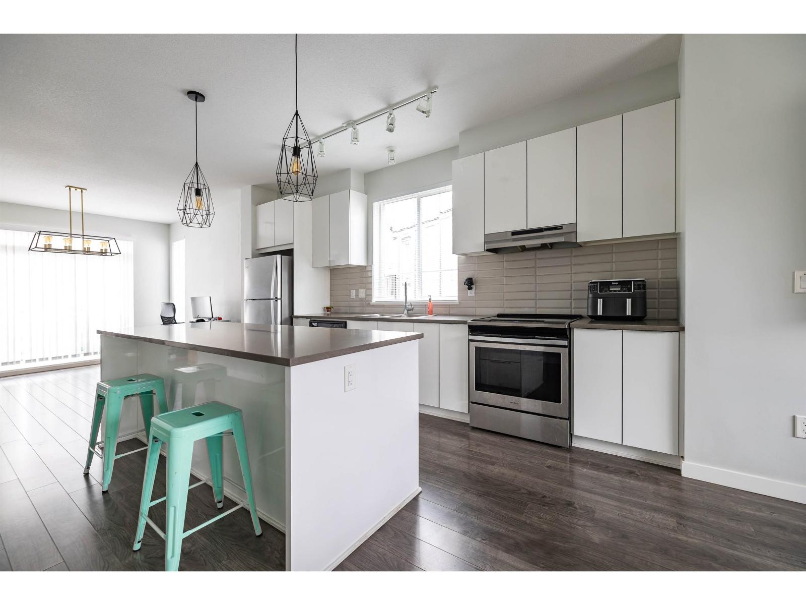 114 30930 Westridge Place, Abbotsford, British Columbia  V2T 0H6 - Photo 5 - R3098913