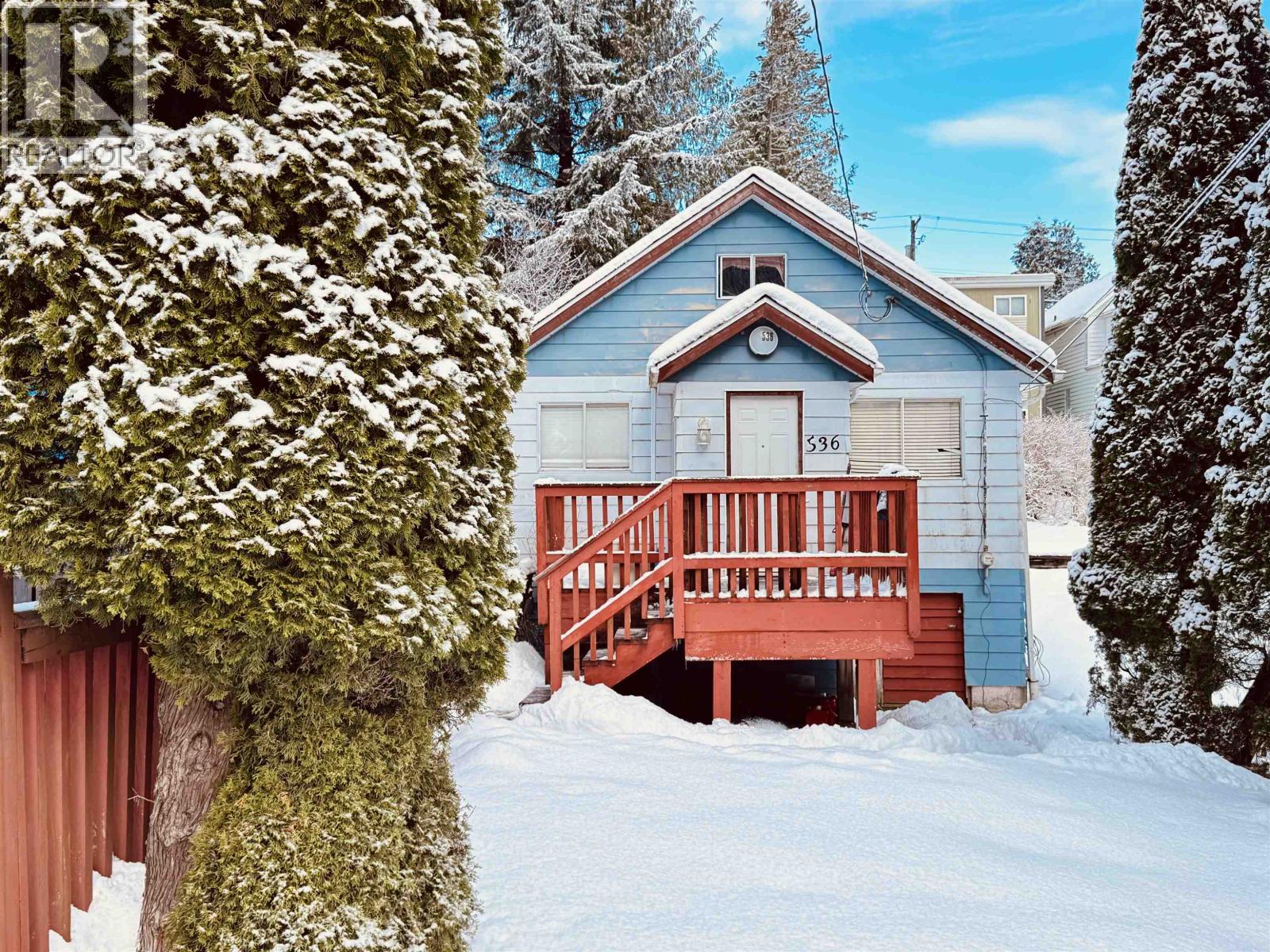 536 W 9th Avenue, Prince Rupert, British Columbia  V8J 2T1 - Photo 1 - R3099388