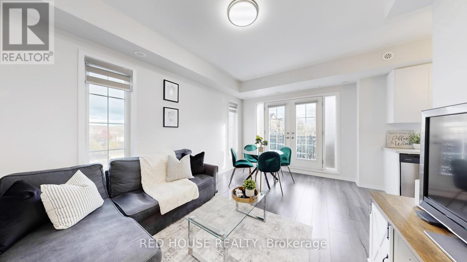 E08 - 26 Bruce Street, Vaughan, Ontario  L4L 1J4 - Photo 4 - N12878558