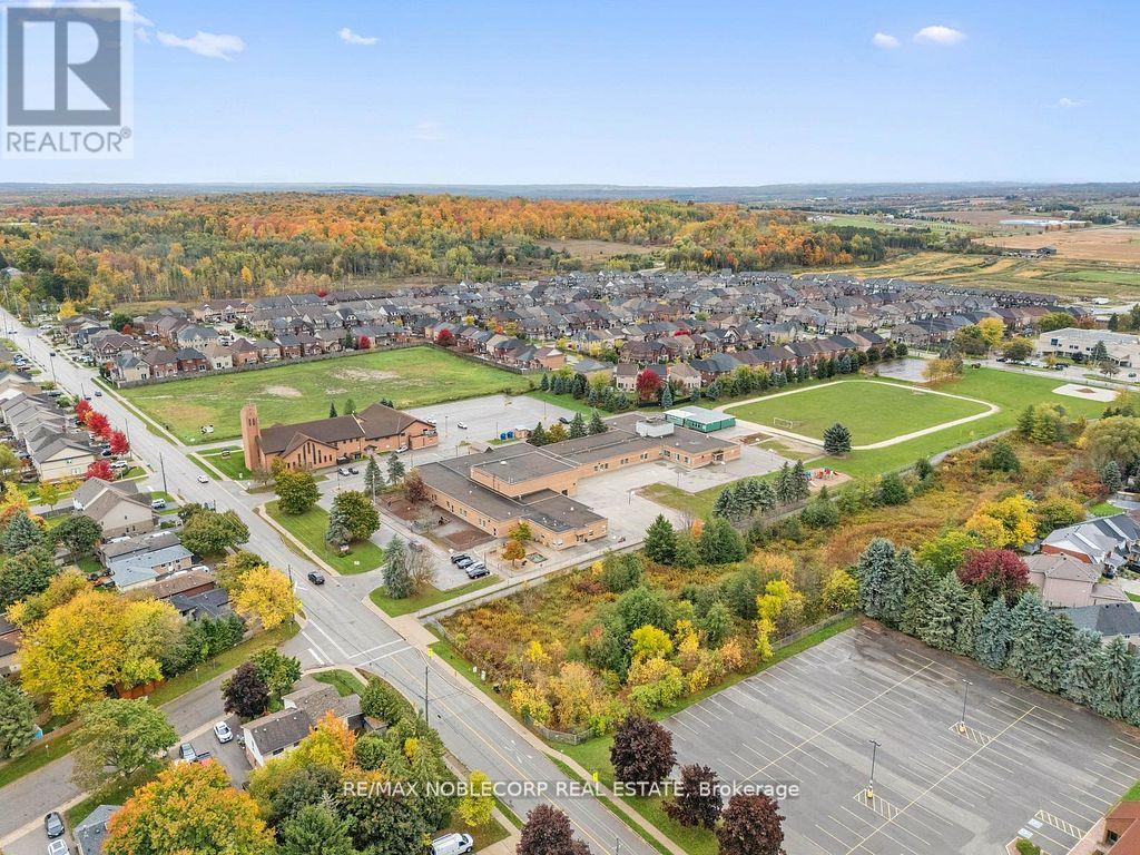 42 Mitchell Avenue, New Tecumseth, Ontario  L9R 1C2 - Photo 40 - N12878562