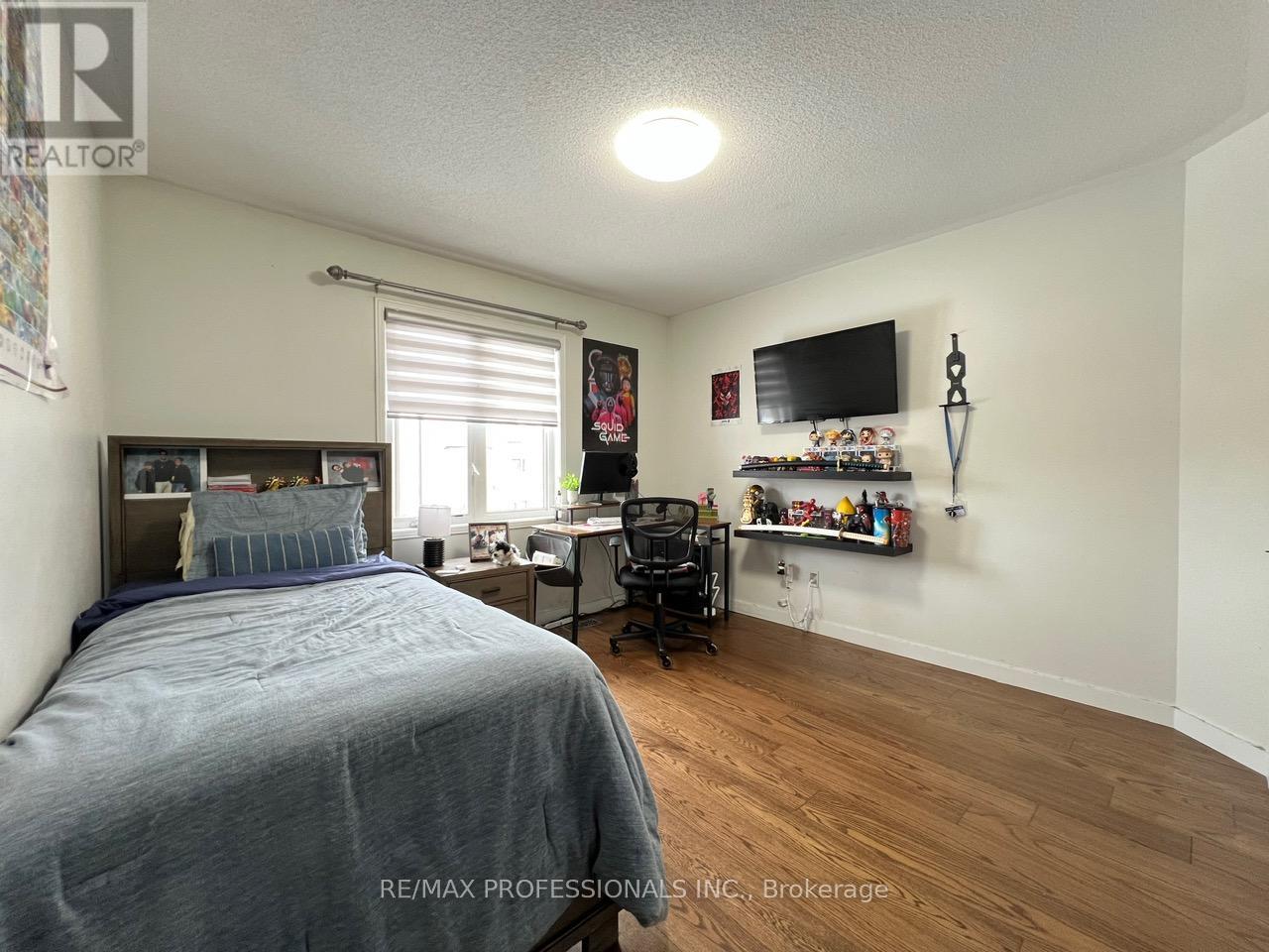 49 Liberty Crescent, Bradford West Gwillimbury, Ontario  L3Z 0P5 - Photo 36 - N12878612