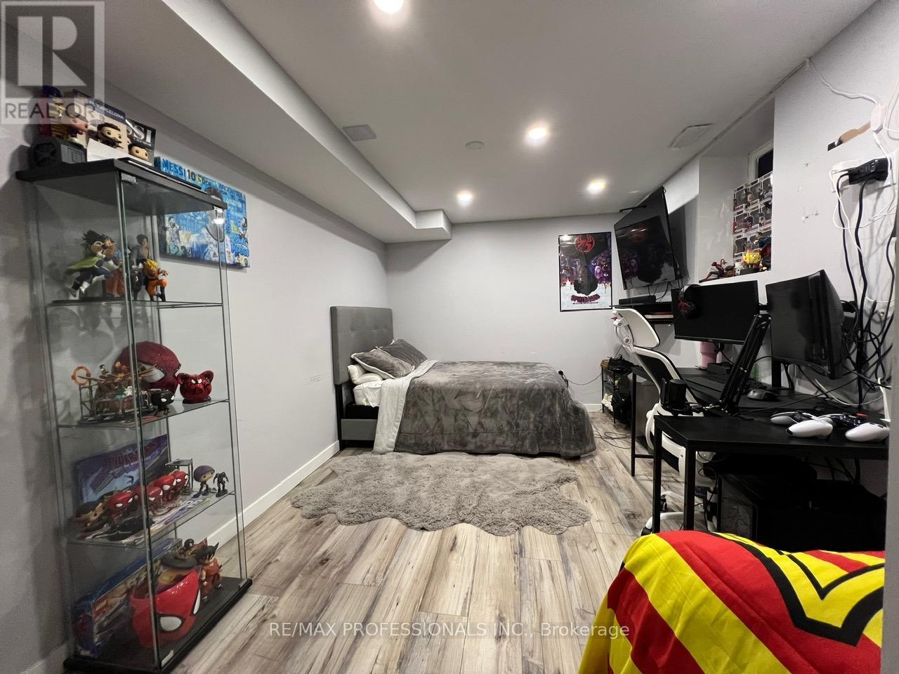 49 Liberty Crescent, Bradford West Gwillimbury, Ontario  L3Z 0P5 - Photo 37 - N12878612