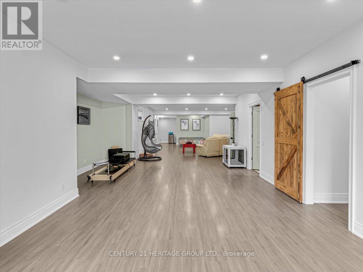 12 Prince Adam Court, King, Ontario  L7B 1M1 - Photo 45 - N12878618