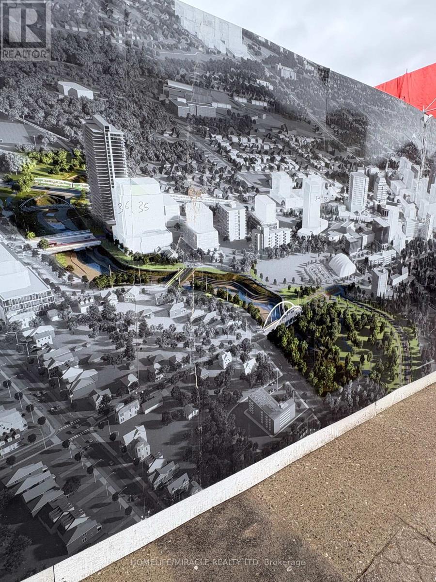 3 - 135 Main Street N, Brampton, Ontario  L6X 1M9 - Photo 28 - W12878580