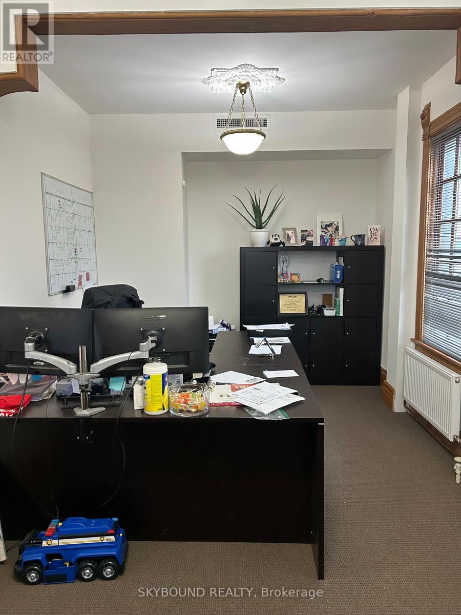 196 Evans Avenue, Toronto, Ontario  M8Z 1J7 - Photo 2 - W12878602