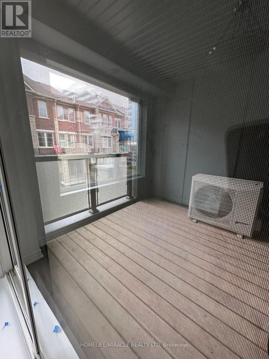 232 Keppel Circle, Brampton, Ontario  L7A 5K3 - Photo 13 - W12878606