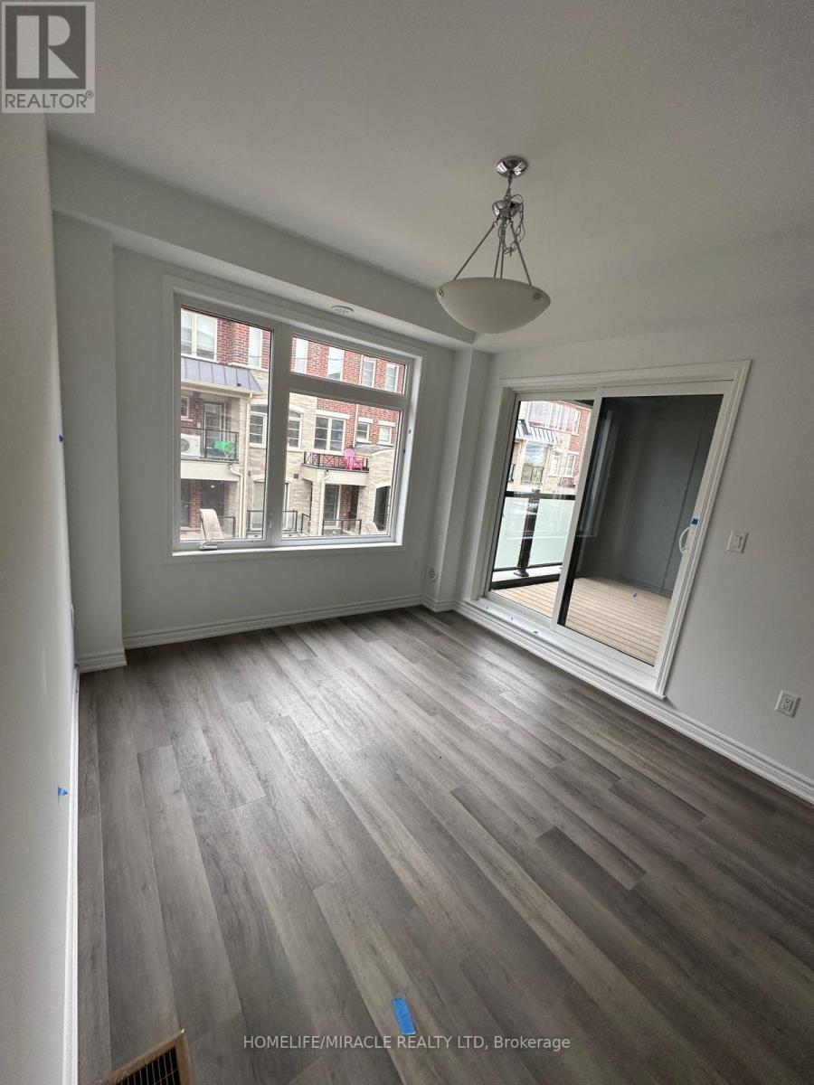 232 Keppel Circle, Brampton, Ontario  L7A 5K3 - Photo 3 - W12878606