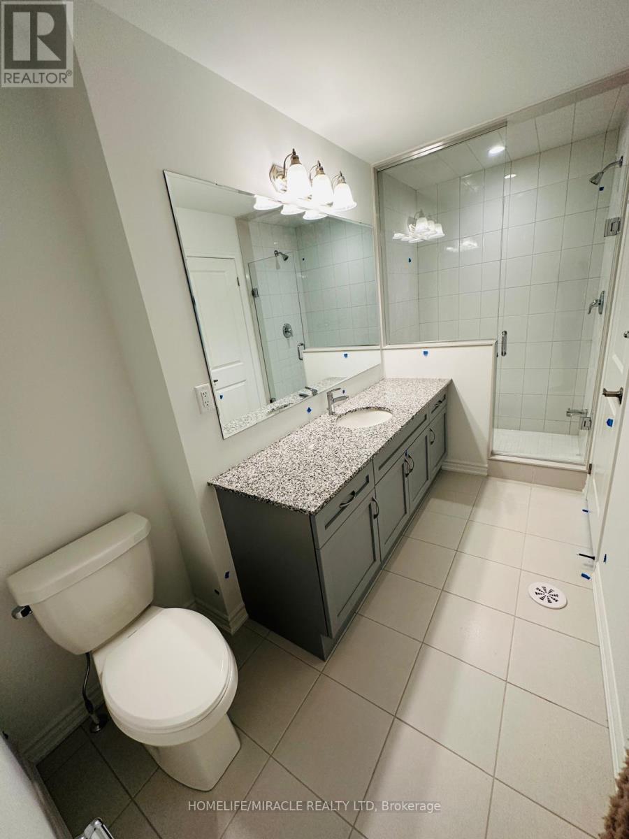 232 Keppel Circle, Brampton, Ontario  L7A 5K3 - Photo 7 - W12878606